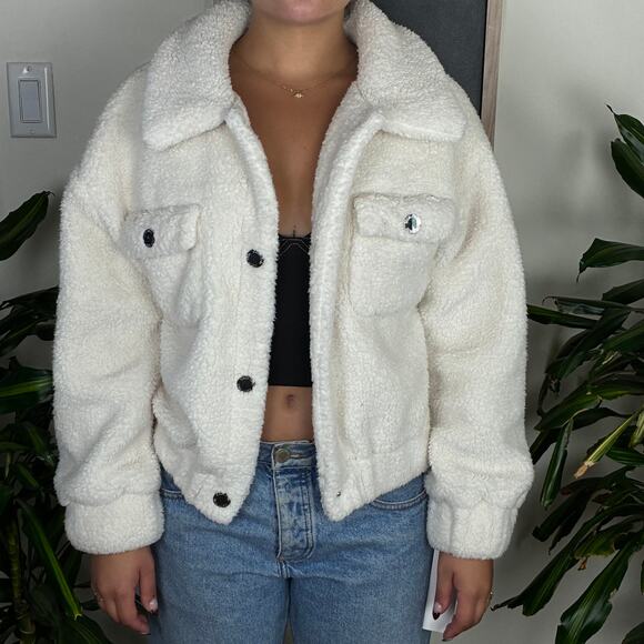 Calvin Klein Sherpa Coat NWT - Picture 2 of 5